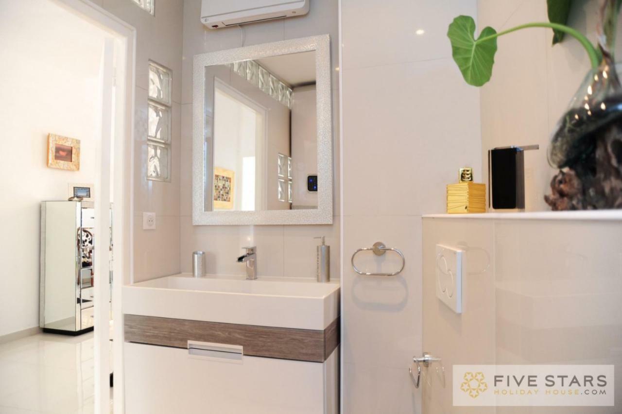 Mini Suite Bijou - Five Stars Holiday House ニース エクステリア 写真
