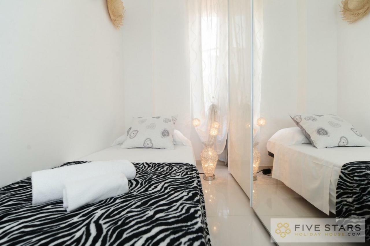 Mini Suite Bijou - Five Stars Holiday House ニース エクステリア 写真