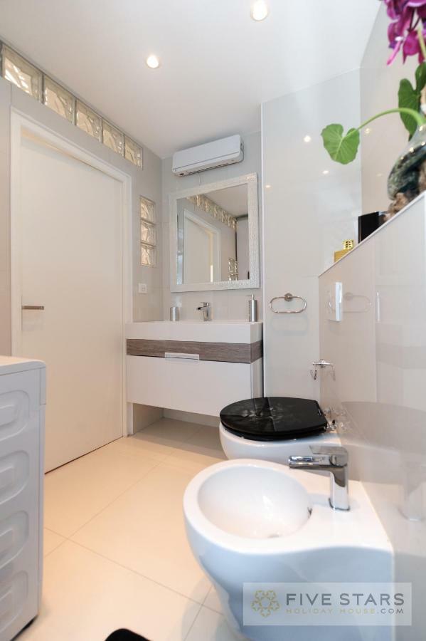 Mini Suite Bijou - Five Stars Holiday House ニース エクステリア 写真